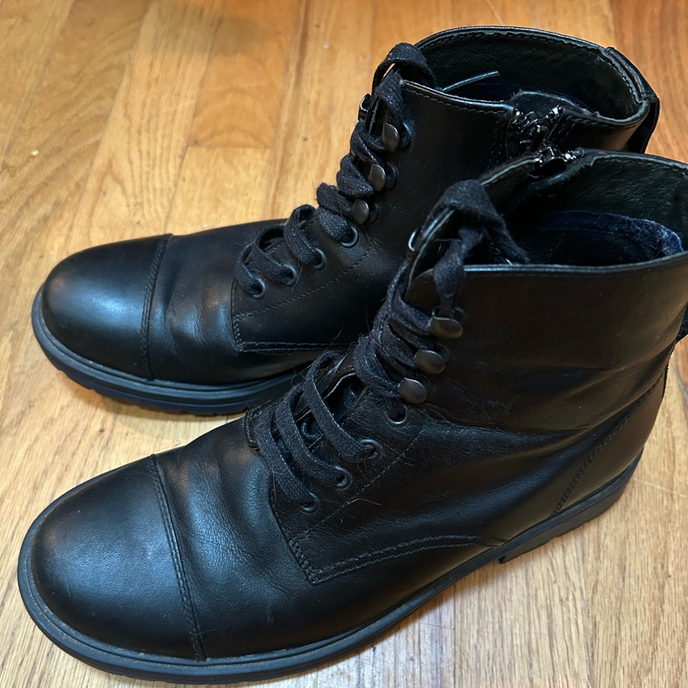 Camper boots